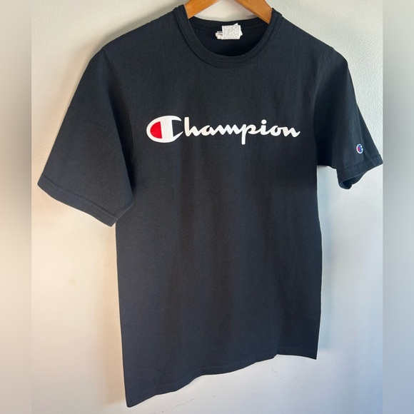 Champion Heritage Script Mens Black T-shirt - Size S Cotton EUC - Picture 2 of 7